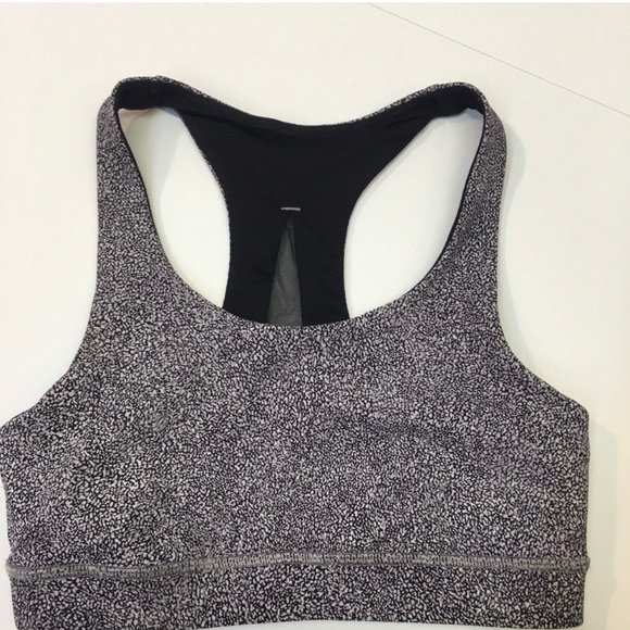 Lululemon Invigorate Bra EUC - Picture 2 of 4